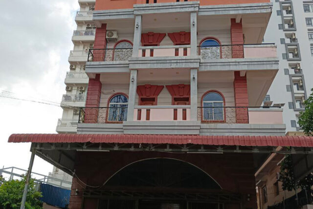 House for Rent – Whole House or Individual Rooms
