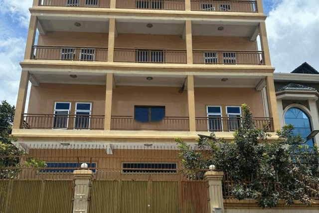 House for Rent – 3 Flats (Terk L’ak 3)