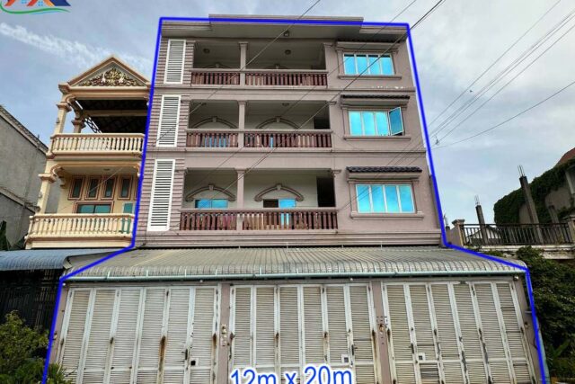 House For Sale – 3 Flats