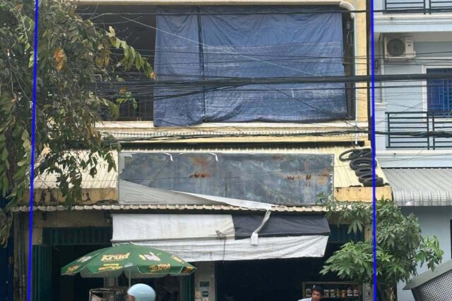 House For Sale – 2 Flats